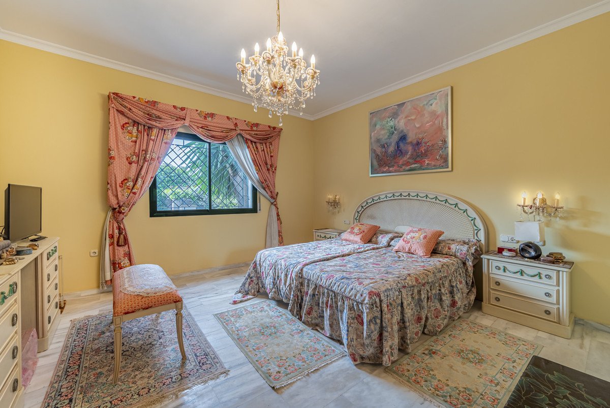 4 Bed Detached Villa in Nagüeles
