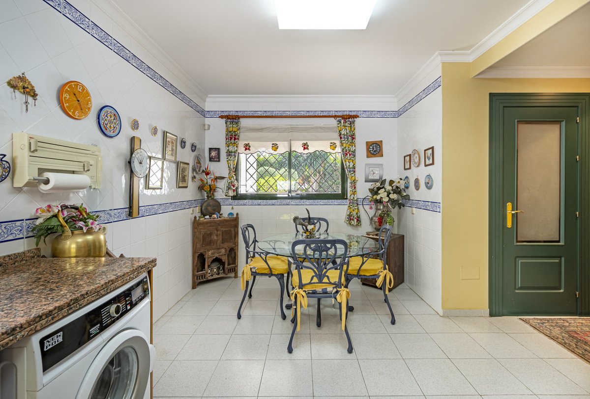 4 Bed Detached Villa in Nagüeles