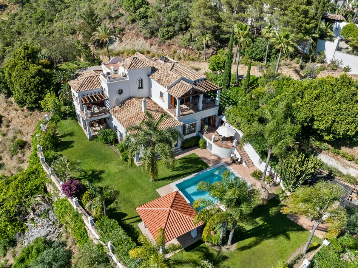 4 Bed Detached Villa in El Madroñal