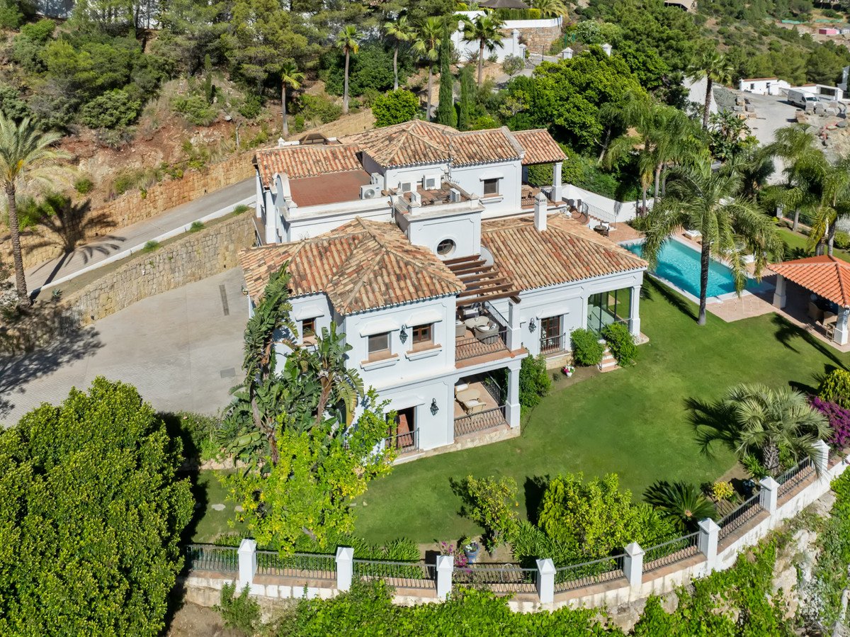 4 Bed Detached Villa in El Madroñal