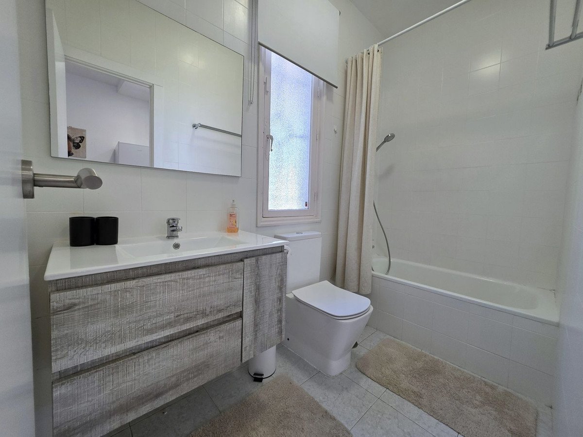 1 Bed Townhouse in Las Chapas