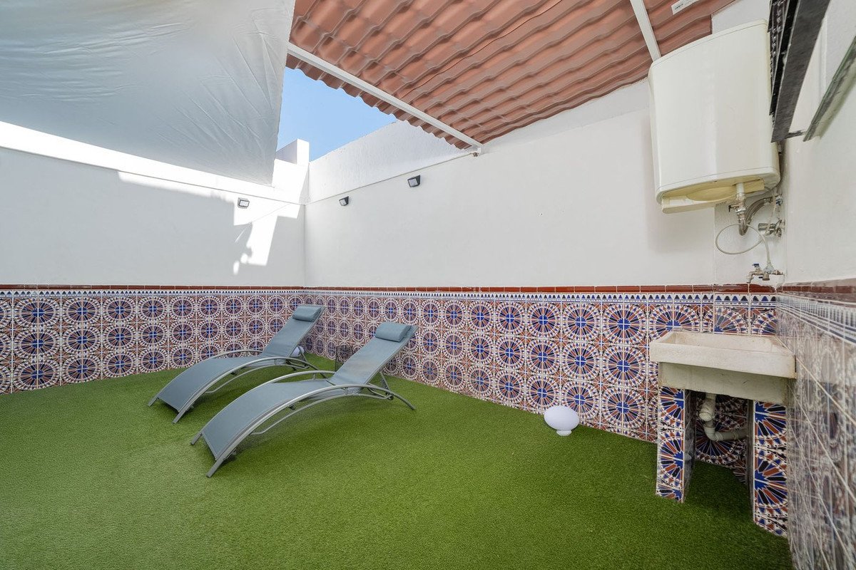 2 Bed Ground Floor Apartment in Los Pacos