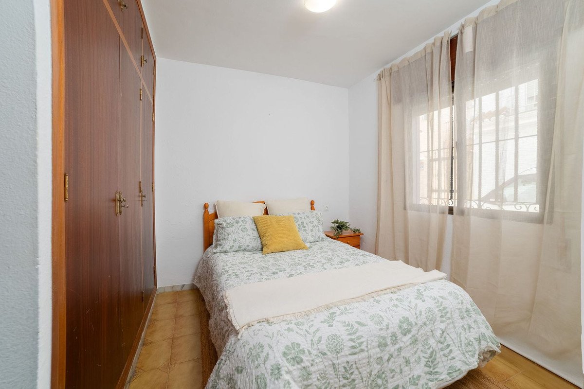 2 Bed Ground Floor Apartment in Los Pacos