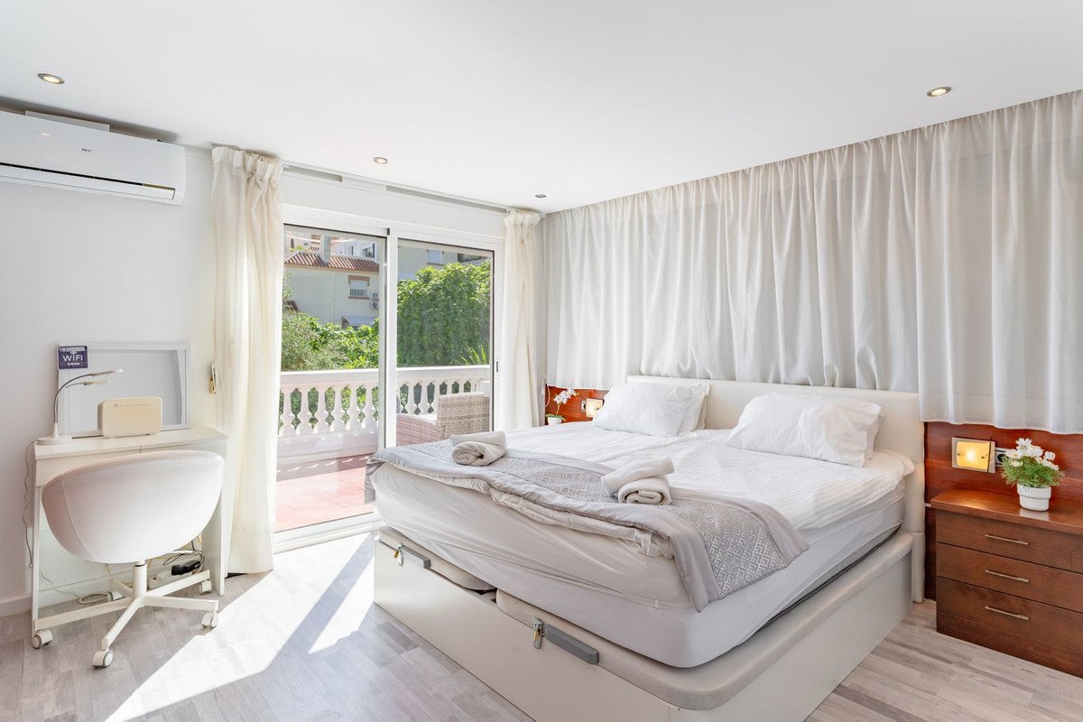 3 Bed Penthouse in La Carihuela