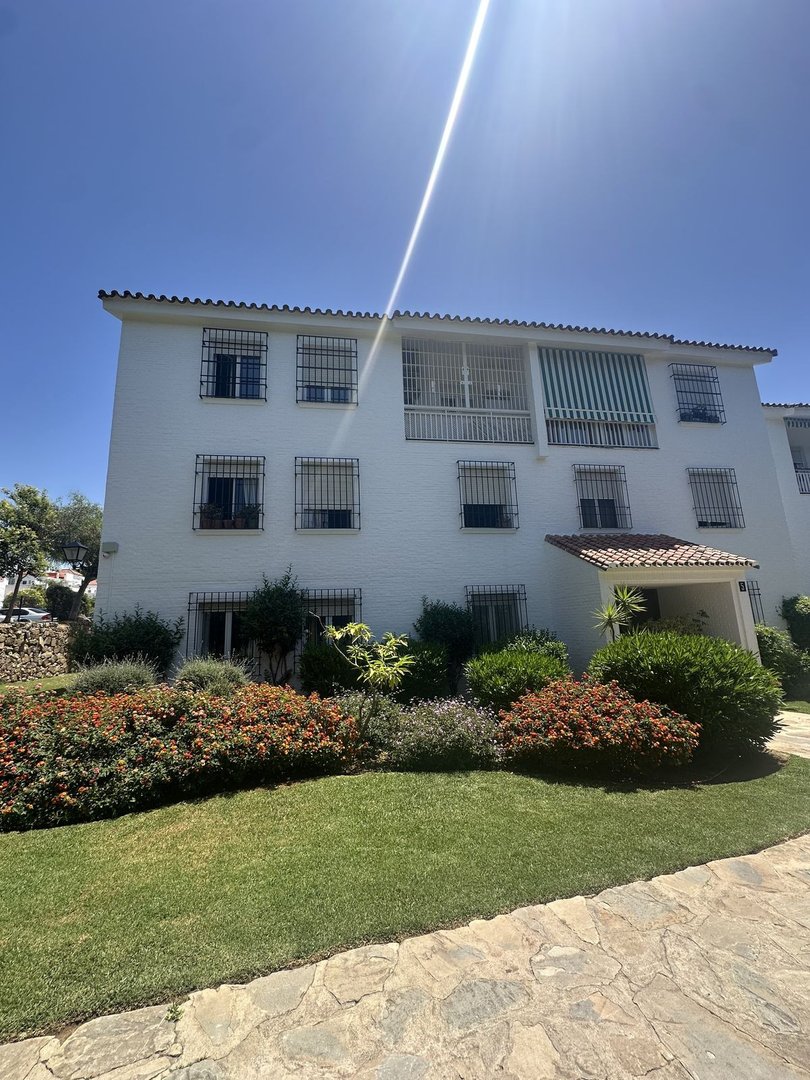 4 Bed Ground Floor Apartment in Marbella