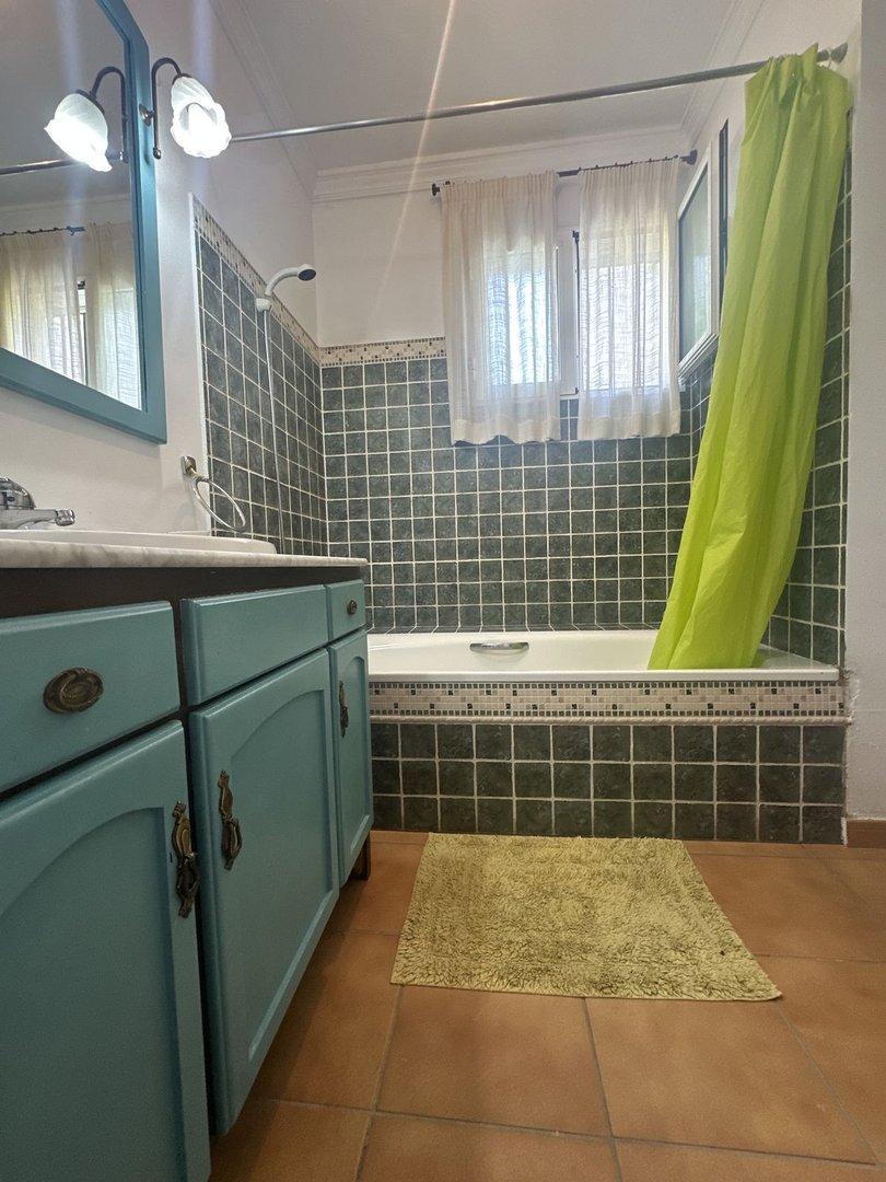 4 Bed Ground Floor Apartment in Marbella