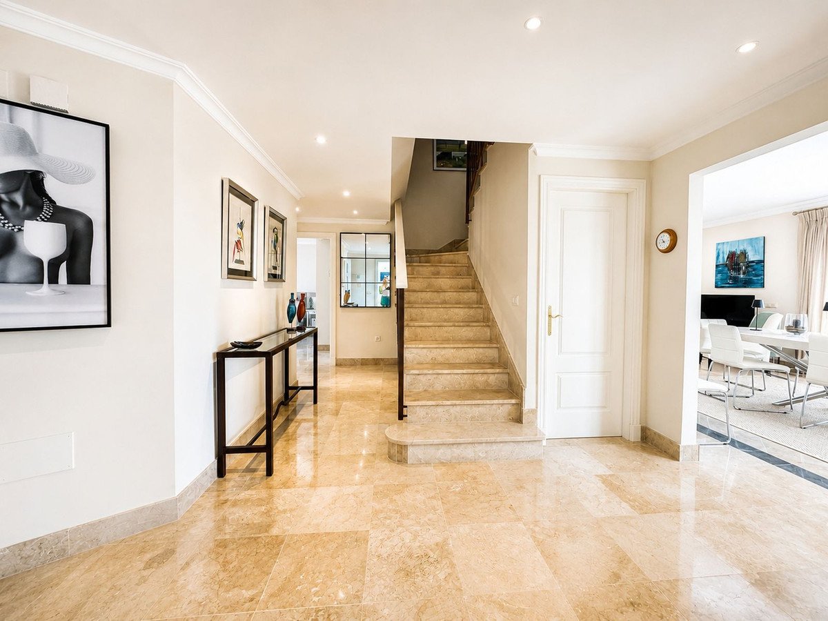 3 Bed Penthouse in Los Flamingos