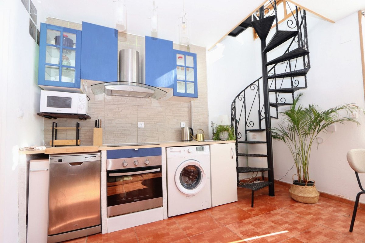 2 Bed Top Floor Apartment in Punta Prima
