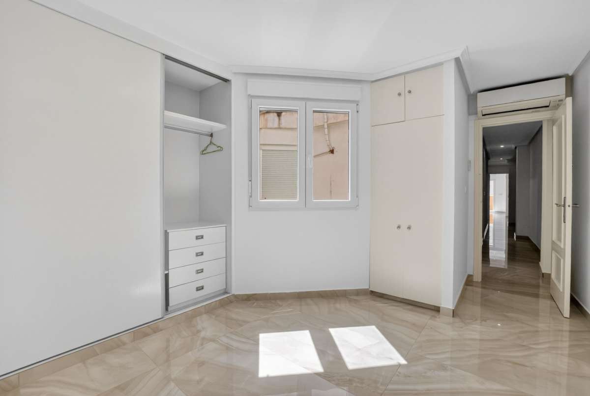 2 Bed Ground Floor Apartment in Torrevieja