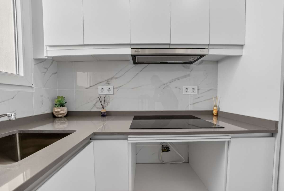 2 Bed Ground Floor Apartment in Torrevieja