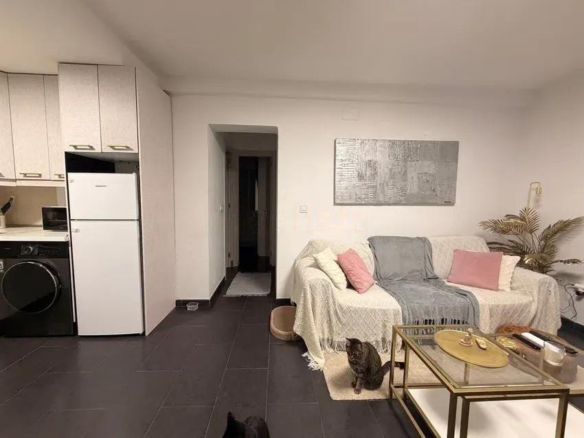 2 Bed Middle Floor Apartment in Málaga
