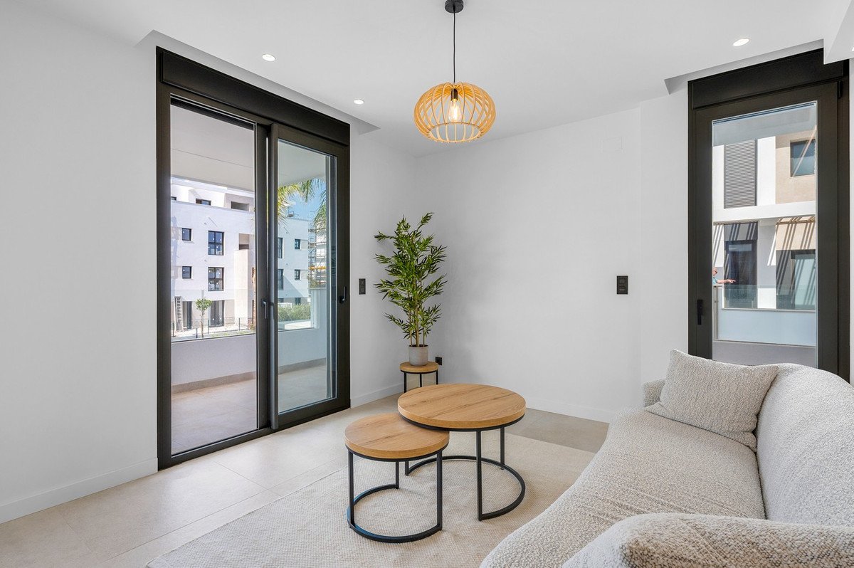 2 Bed Middle Floor Apartment in Torre-Pacheco