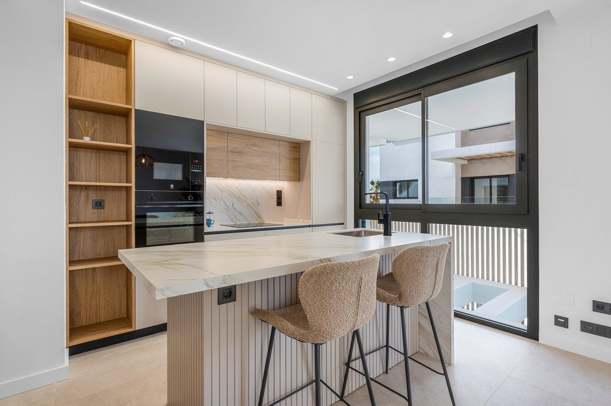 2 Bed Middle Floor Apartment in Torre-Pacheco