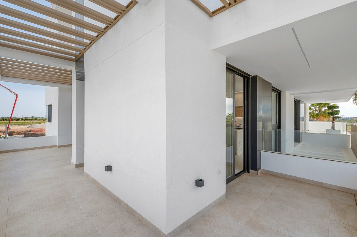 2 Bed Middle Floor Apartment in Torre-Pacheco
