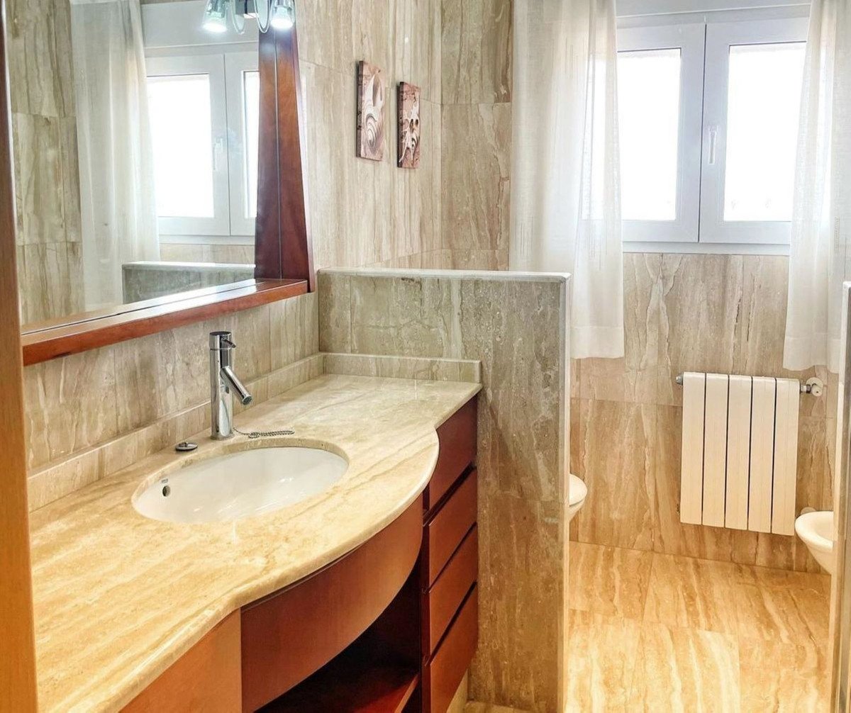 6 Bed Semi-Detached House in Mazarrón