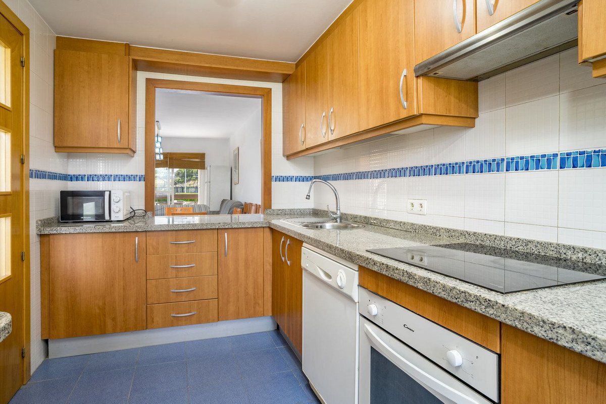 3 Bed Penthouse Duplex in Selwo