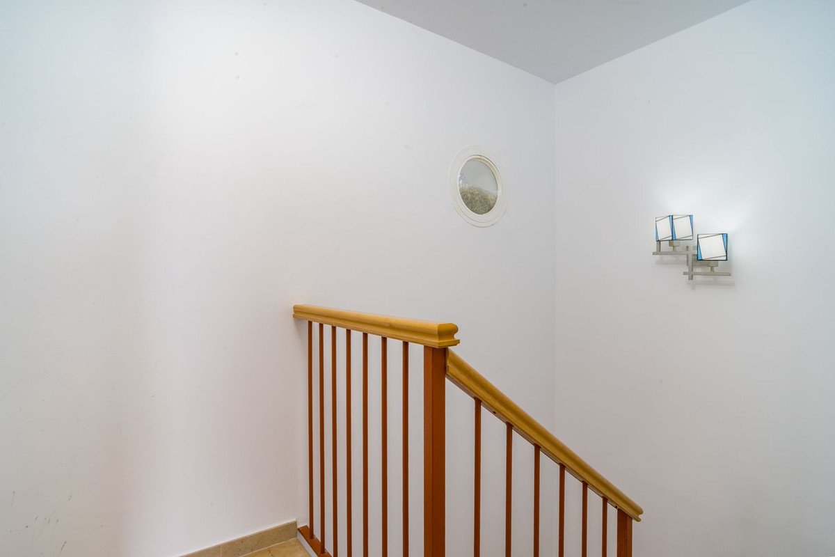 3 Bed Penthouse Duplex in Selwo