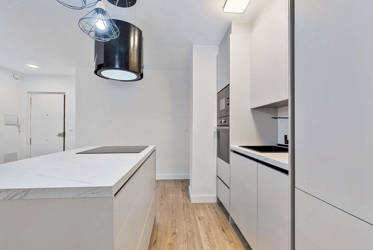 3 Bed Middle Floor Apartment in Fuengirola