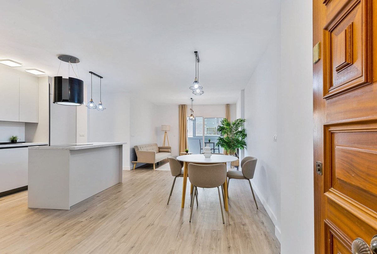 3 Bed Middle Floor Apartment in Fuengirola