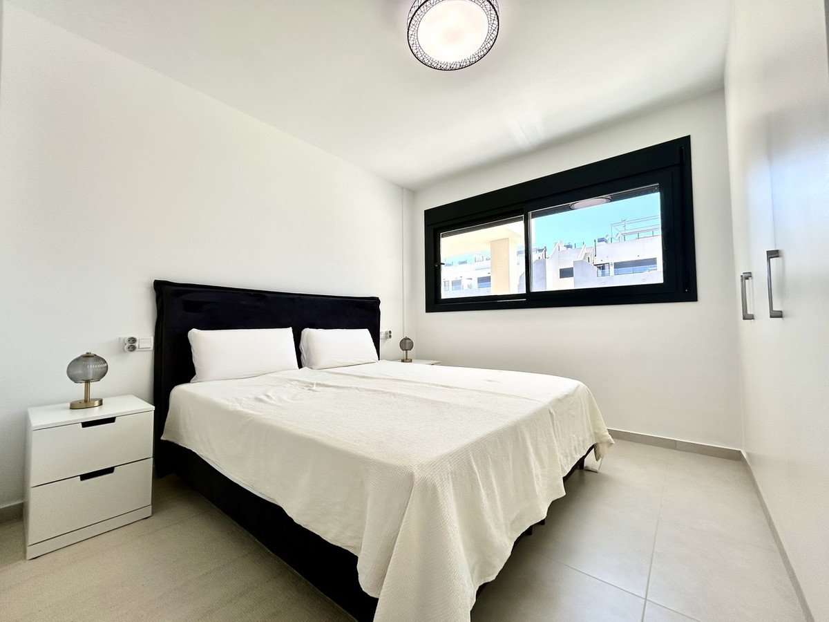 3 Bed Middle Floor Apartment in Los Dolses
