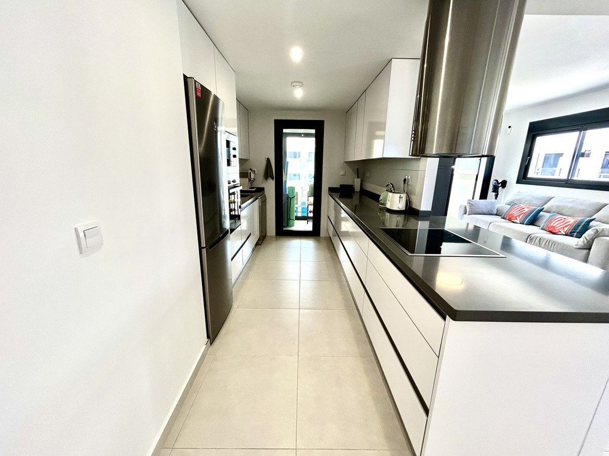 3 Bed Middle Floor Apartment in Los Dolses