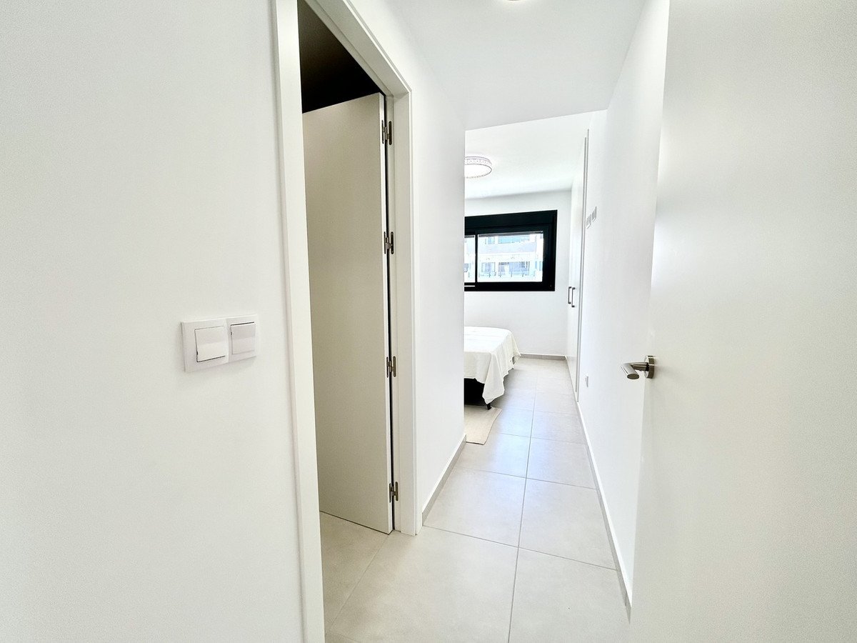 3 Bed Middle Floor Apartment in Los Dolses