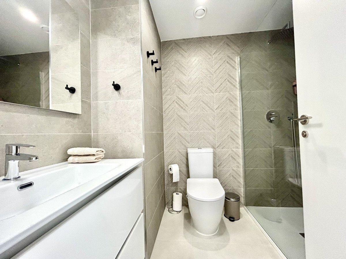 3 Bed Middle Floor Apartment in Los Dolses
