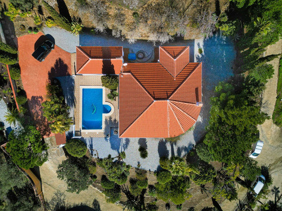 3 Bed Detached Villa in Arenas
