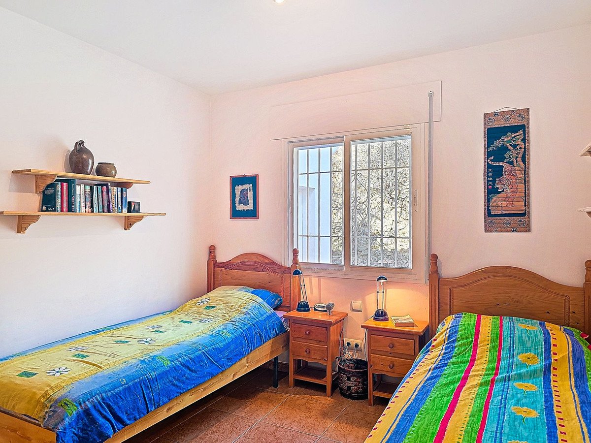 3 Bed Detached Villa in Arenas