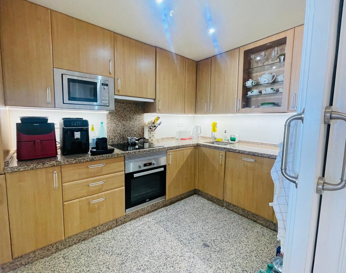 2 Bed Ground Floor Apartment in Estepona