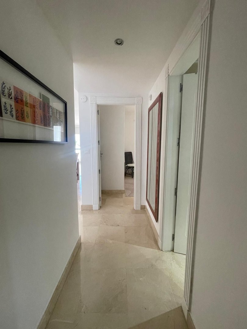 2 Bed Ground Floor Apartment in Estepona