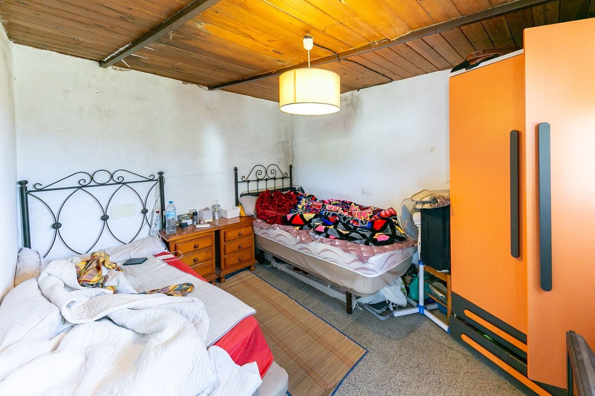 10 Bed Finca - Cortijo in Estepona