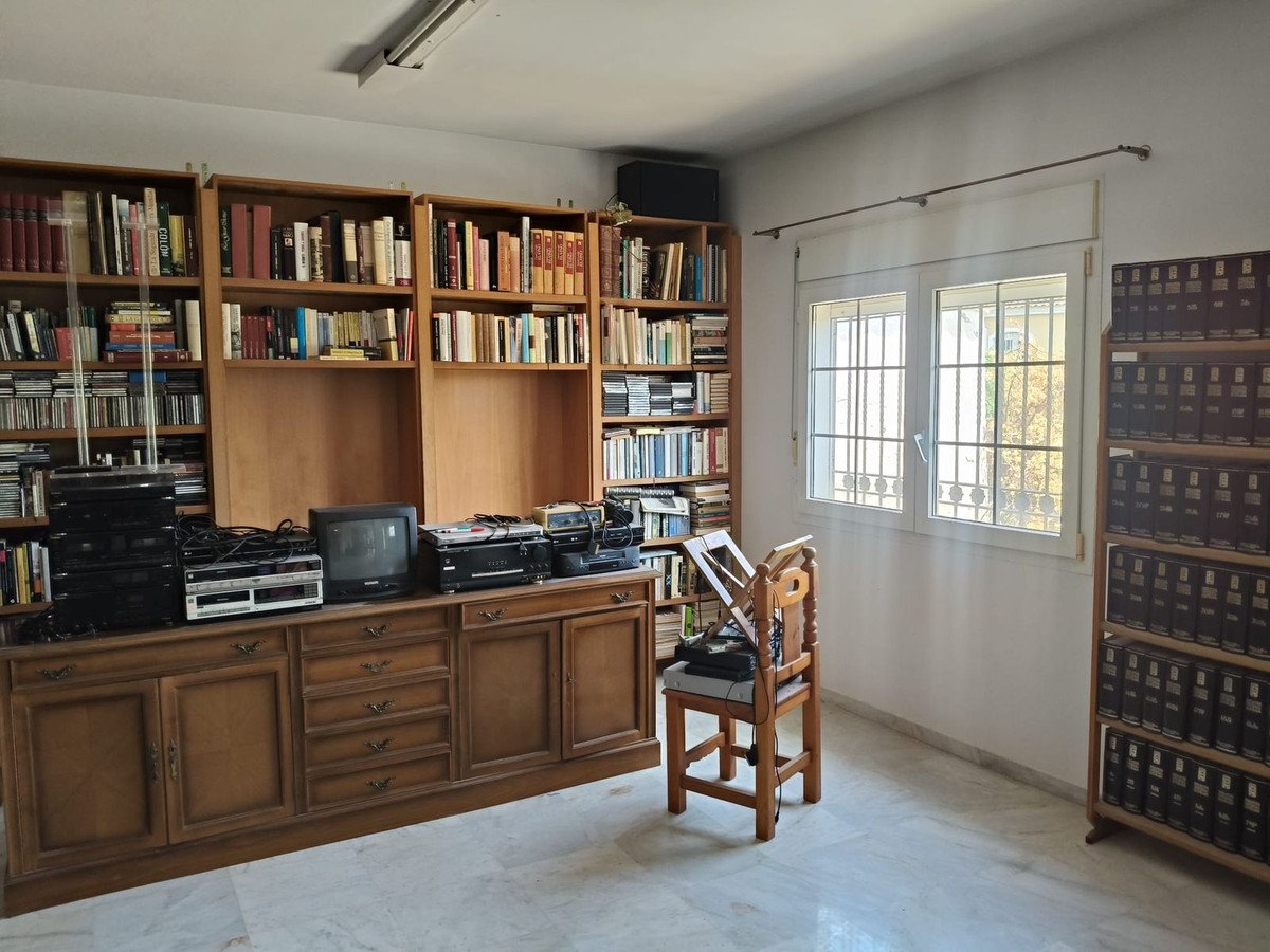 3 Bed Detached Villa in Torremolinos
