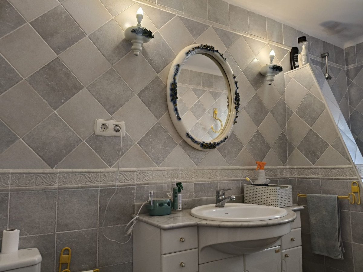 3 Bed Detached Villa in Torremolinos