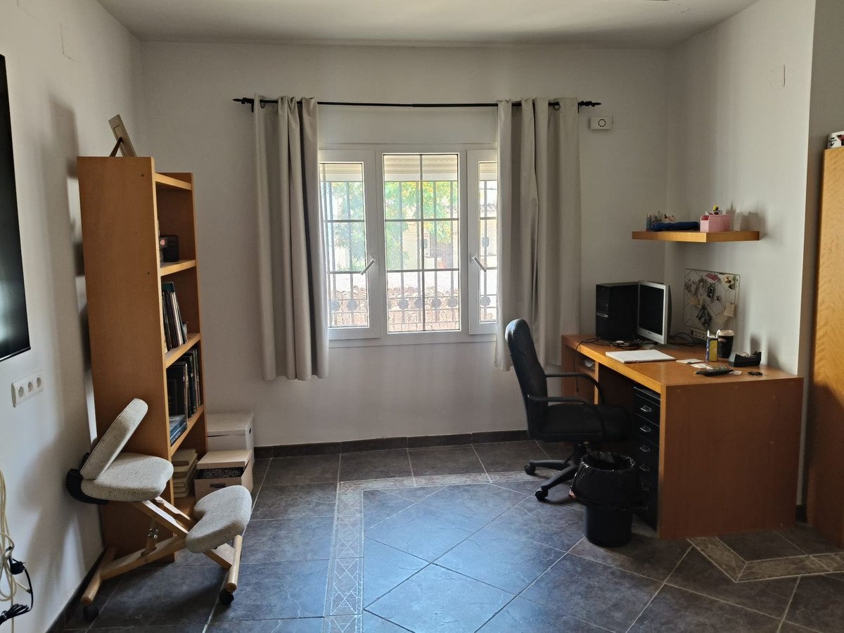 3 Bed Detached Villa in Torremolinos
