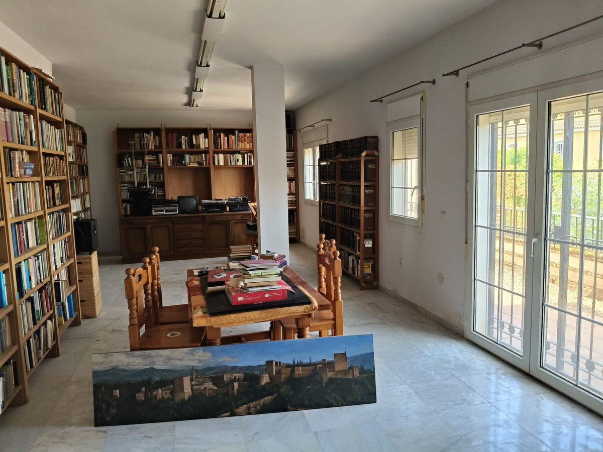 3 Bed Detached Villa in Torremolinos