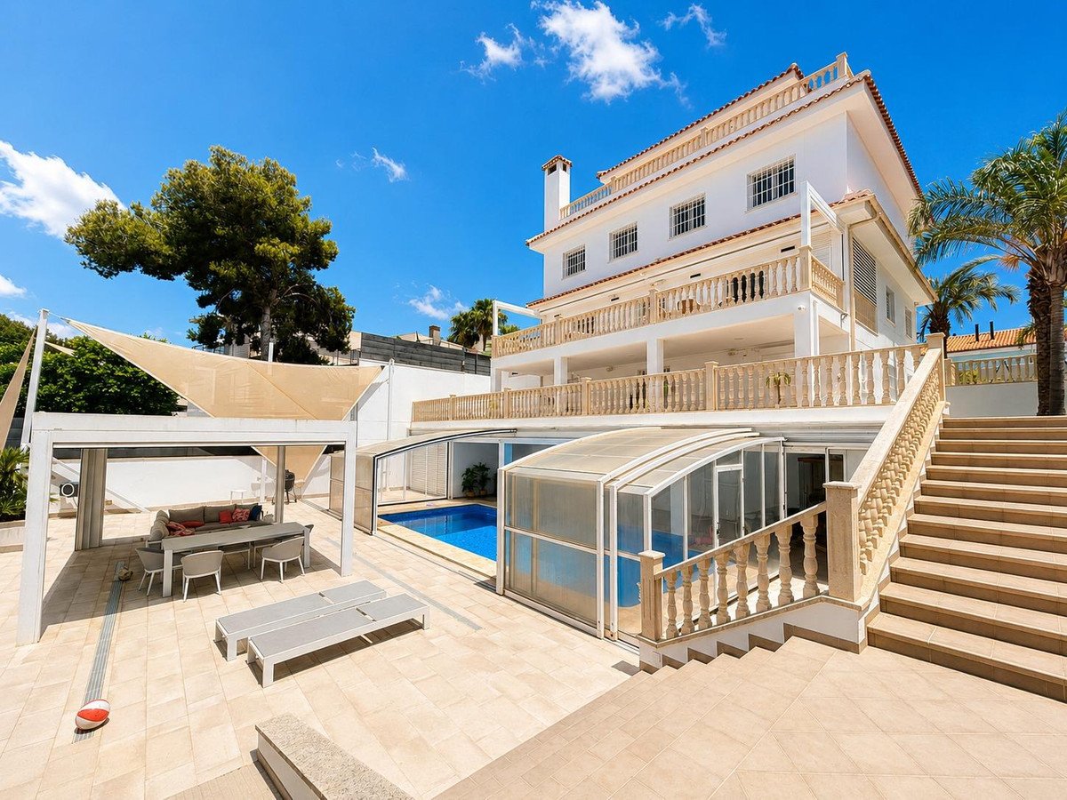4 Bed Detached Villa in Campoamor