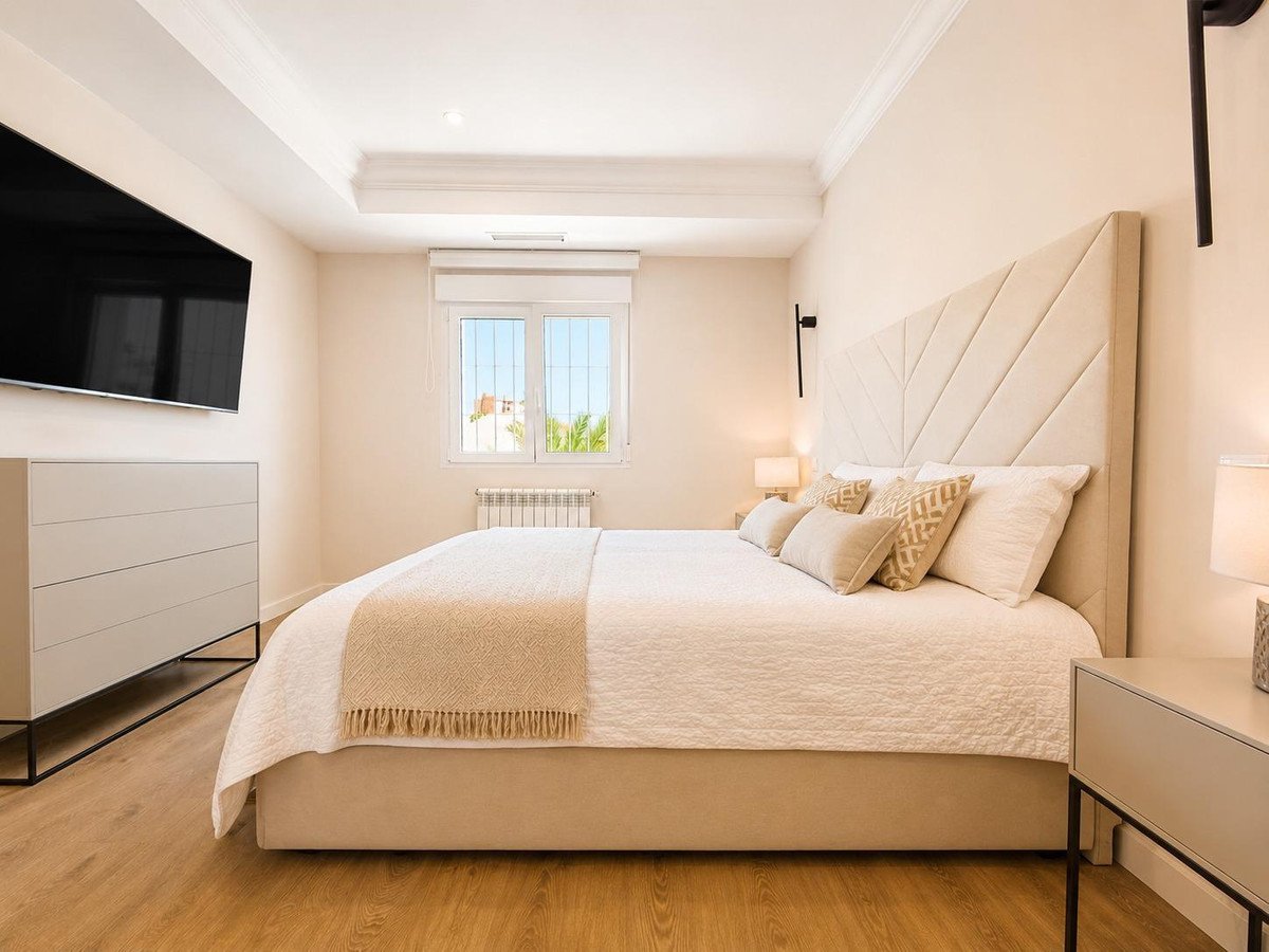 4 Bed Detached Villa in Campoamor