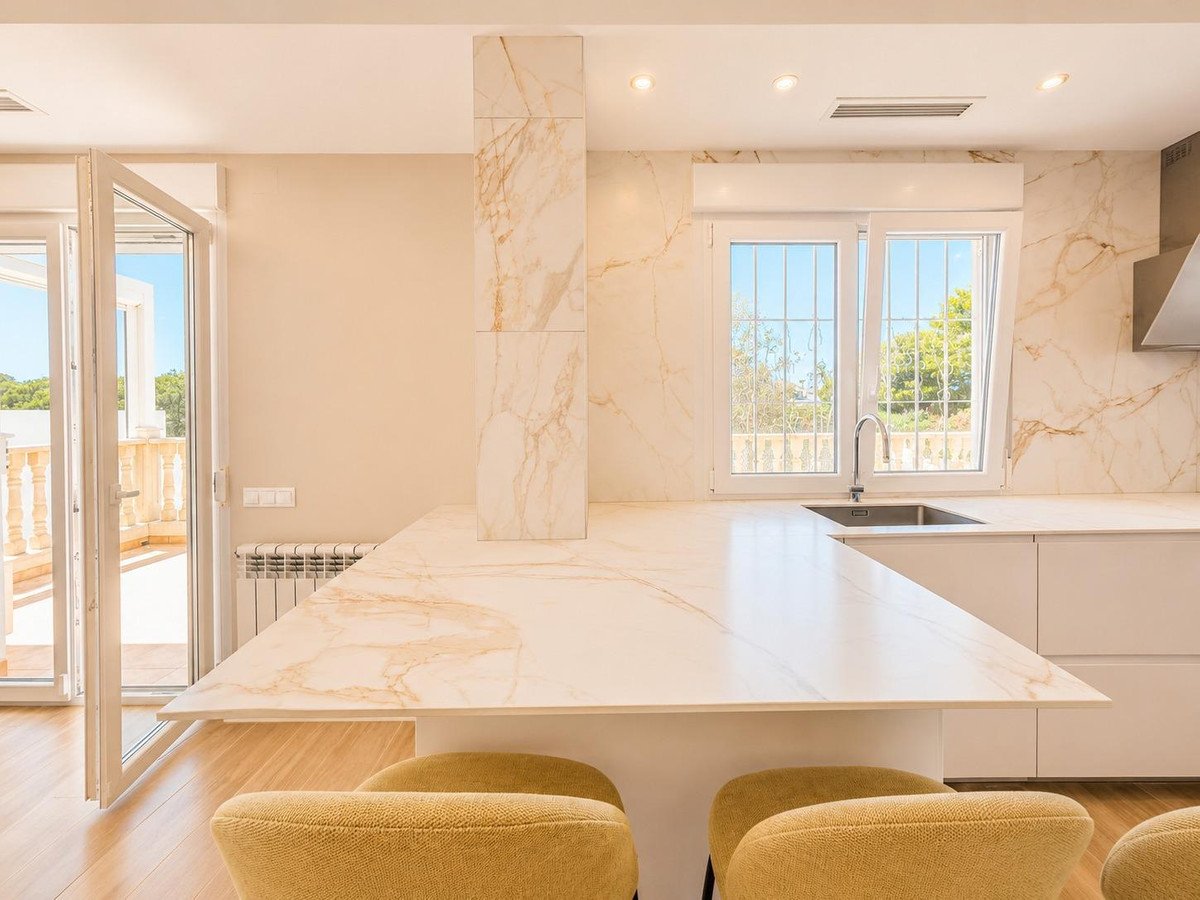 4 Bed Detached Villa in Campoamor