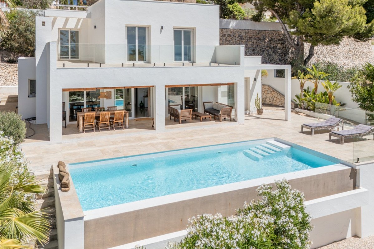 3 Bed Detached Villa in Moraira