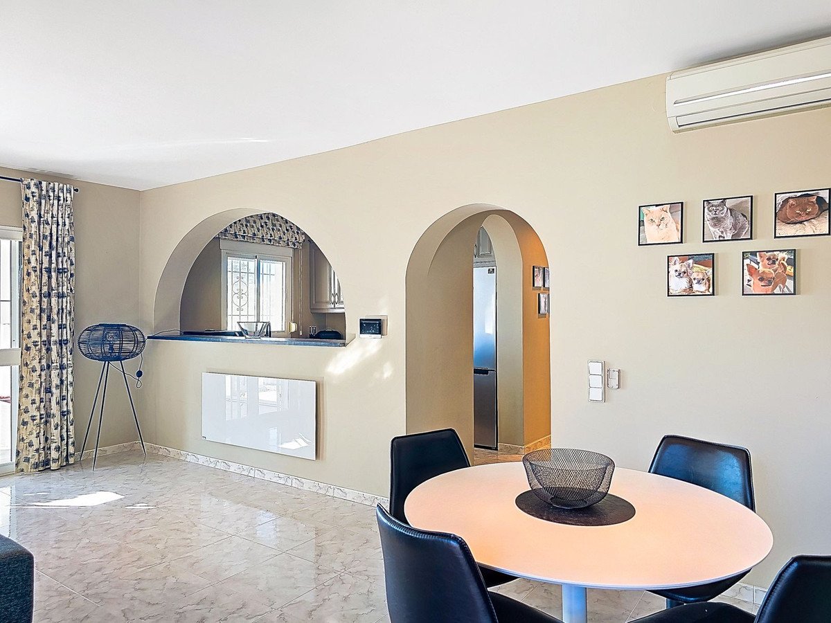 3 Bed Detached Villa in Arenas