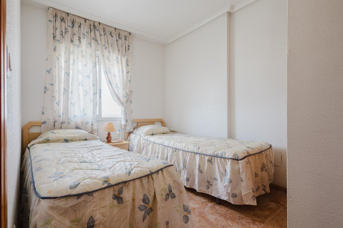 3 Bed Ground Floor Apartment in Torrevieja