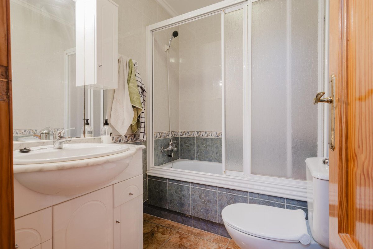 3 Bed Ground Floor Apartment in Torrevieja