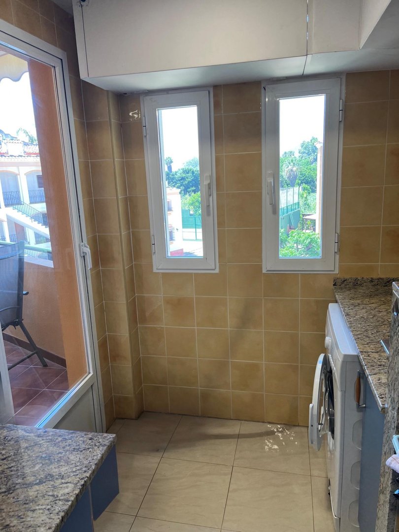 2 Bed Middle Floor Apartment in Denia