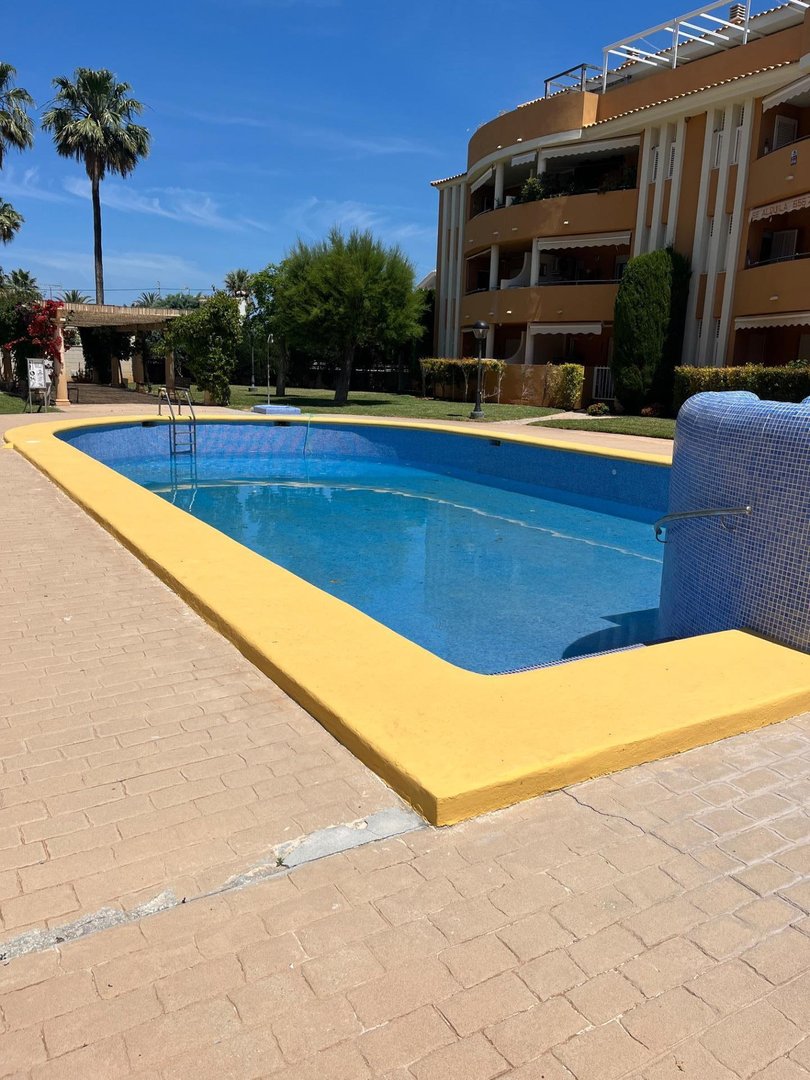 2 Bed Middle Floor Apartment in Denia