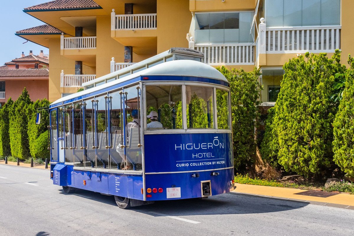 3 Bed Middle Floor Apartment in Fuengirola