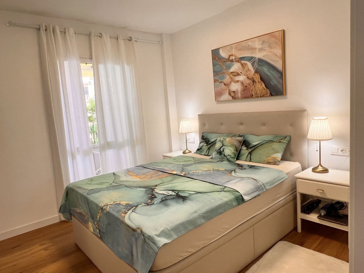 3 Bed Middle Floor Apartment in Fuengirola