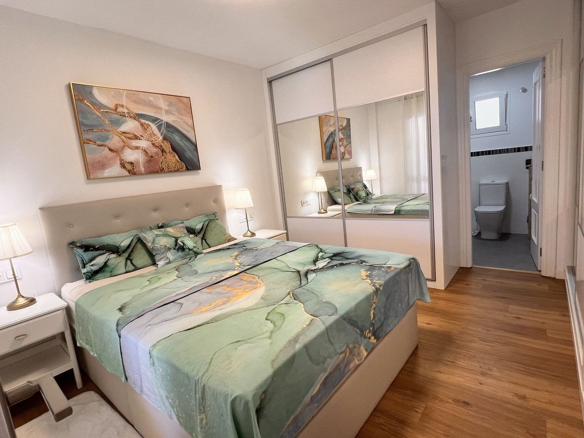 3 Bed Middle Floor Apartment in Fuengirola