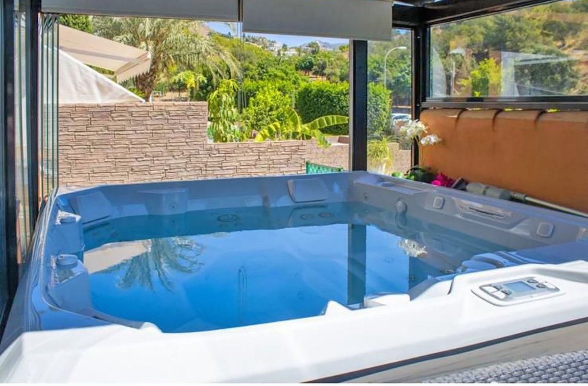 3 Bed Townhouse in Benalmadena Costa