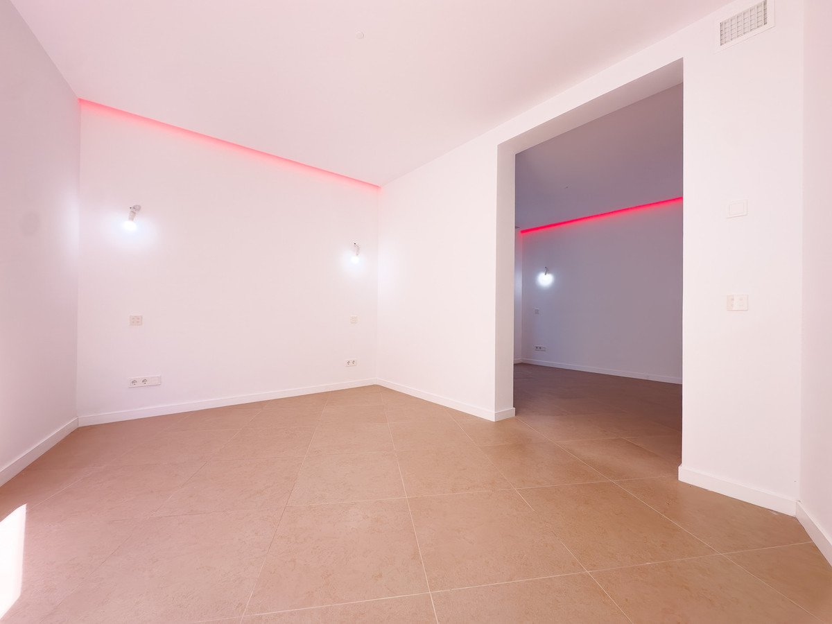 4 Bed Detached Villa in Estepona
